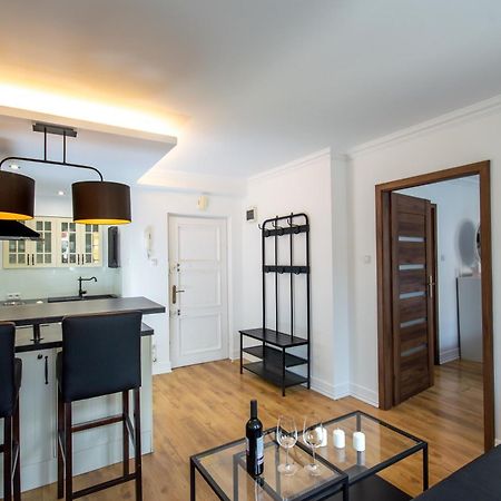Appartement Apartament W Ratuszu à Wrocław Extérieur photo